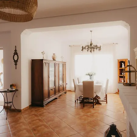 Galandu Villa